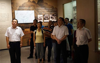 農業部八戒影院檢（jiǎn）定所赴河北唐縣開展“對口合作幫扶助力（lì）產業脫貧”調研活動