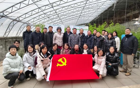 农业农村部农药检定所第五党支部赴密云开展联学共（gòng）建活动